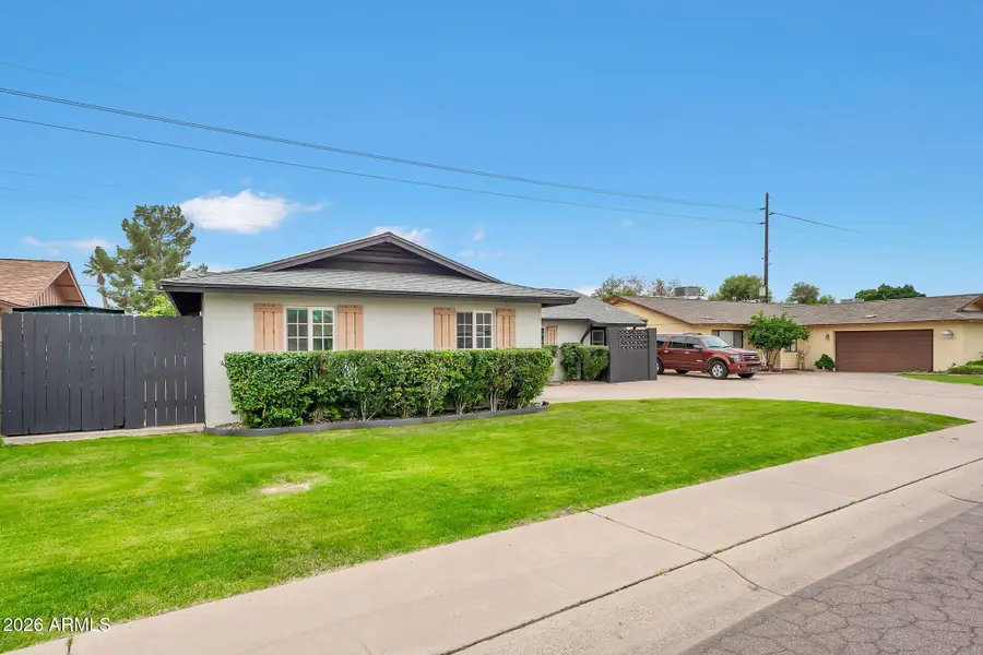 8631 E Plaza Avenue, Scottsdale, AZ 85250 - Image #3