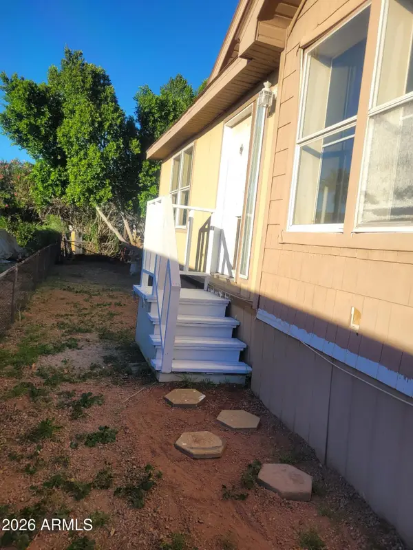 9624 E Arbor Circle, Mesa, AZ 85208