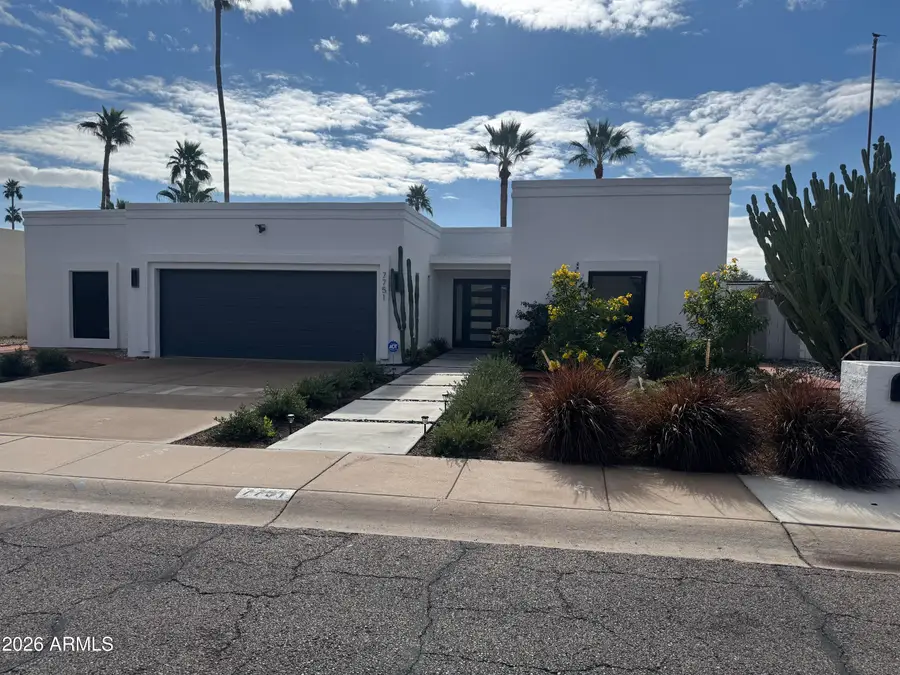 7751 E Buena Terra Way, Scottsdale, AZ 85250 - Image #2