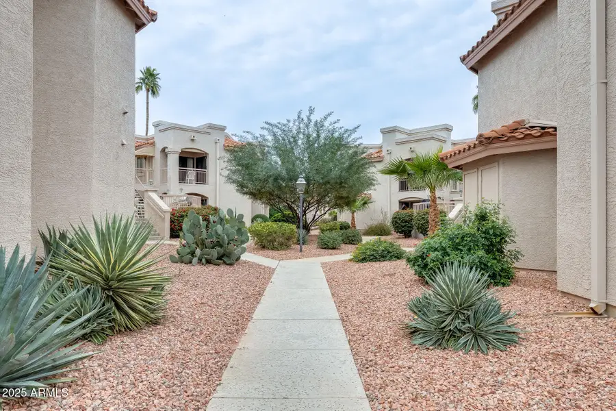 9151 W Greenway Road #111, Peoria, AZ 85381 - Image #3