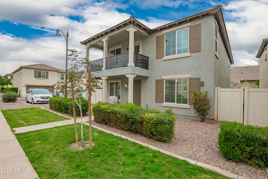 907 S Henry Lane, Gilbert, AZ 85296 - Image #2