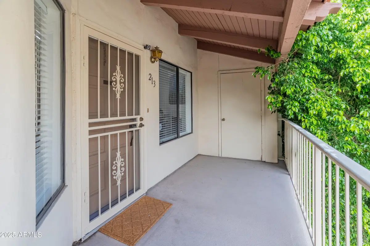 1017 E Maryland Avenue #213, Phoenix, AZ 85014 - Image #1
