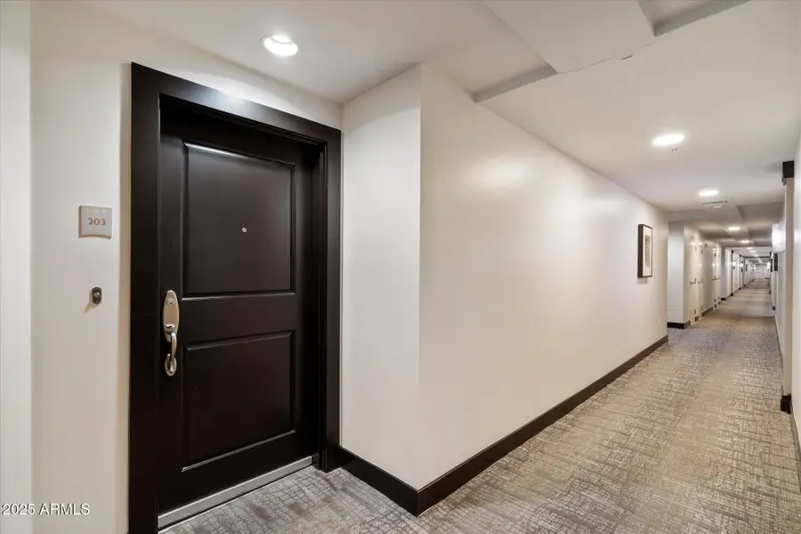 15802 N 71st Street #203, Scottsdale, AZ 85254 - Image #2