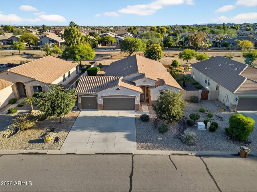 35405 N Galloway Drive, San Tan Valley, AZ 85143 - Image #2