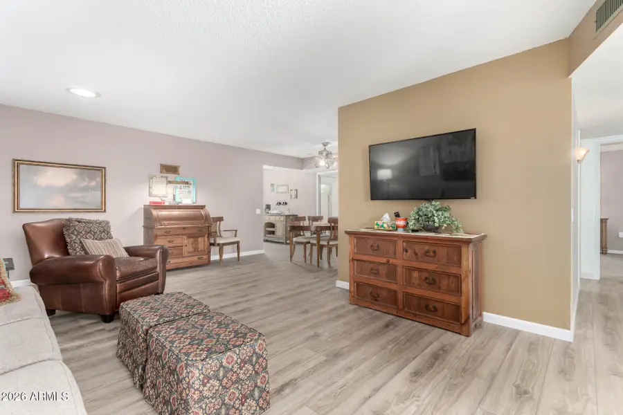 10585 W Palmeras Drive #G, Sun City, AZ 85373 - Image #3