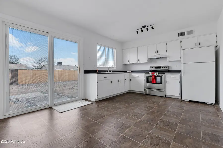 1118 W Tulane Drive, Tempe, AZ 85283 - Image #3