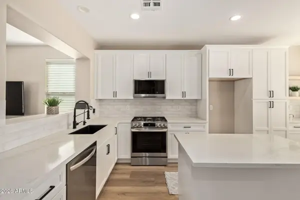 1806 W Windsong Drive, Phoenix, AZ 85045