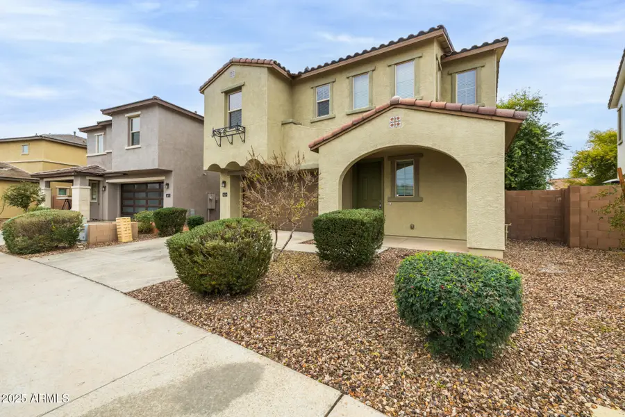 740 N Blackbird Drive, Gilbert, AZ 85234 - Image #3