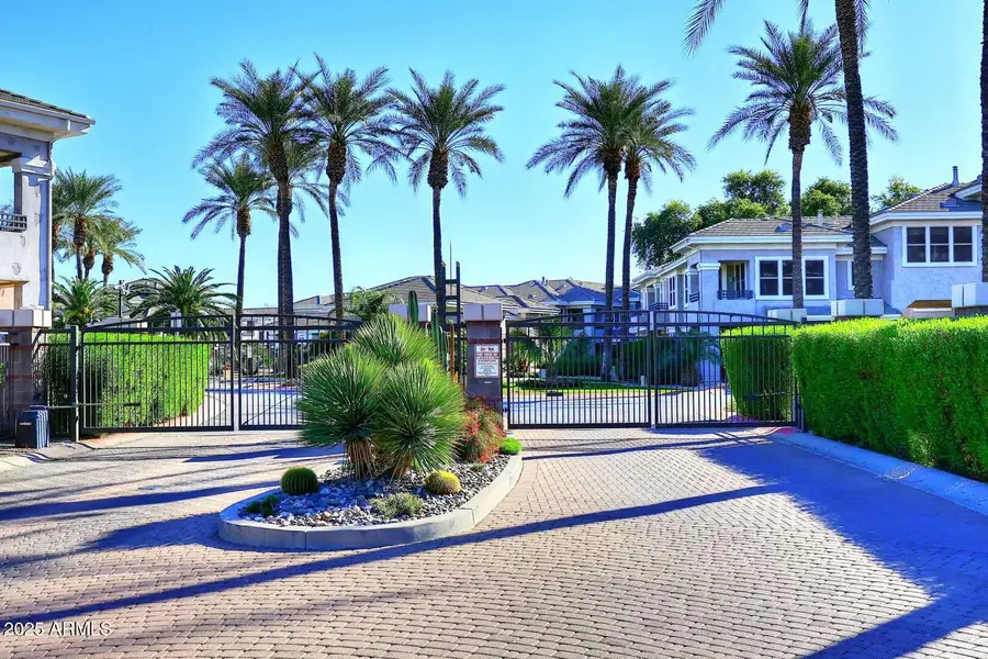 15221 N Clubgate Drive #1058, Scottsdale, AZ 85254 - Image #3