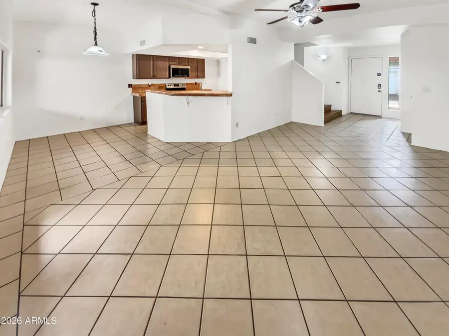 8605 N 67th Lane, Peoria, AZ 85345 - Image #3