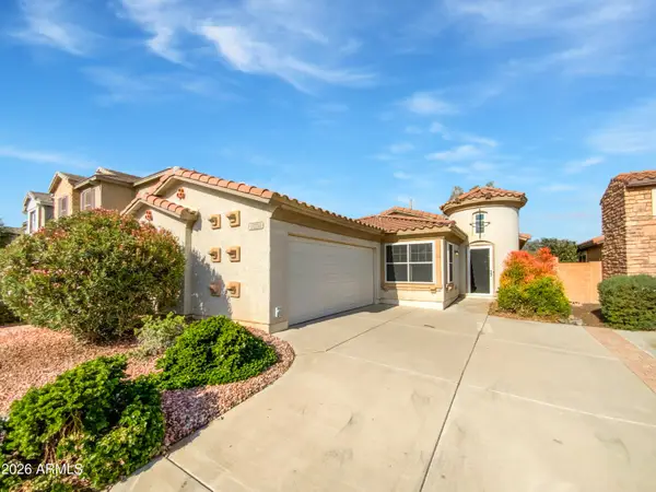 18250 W Smokey Drive, Surprise, AZ 85388