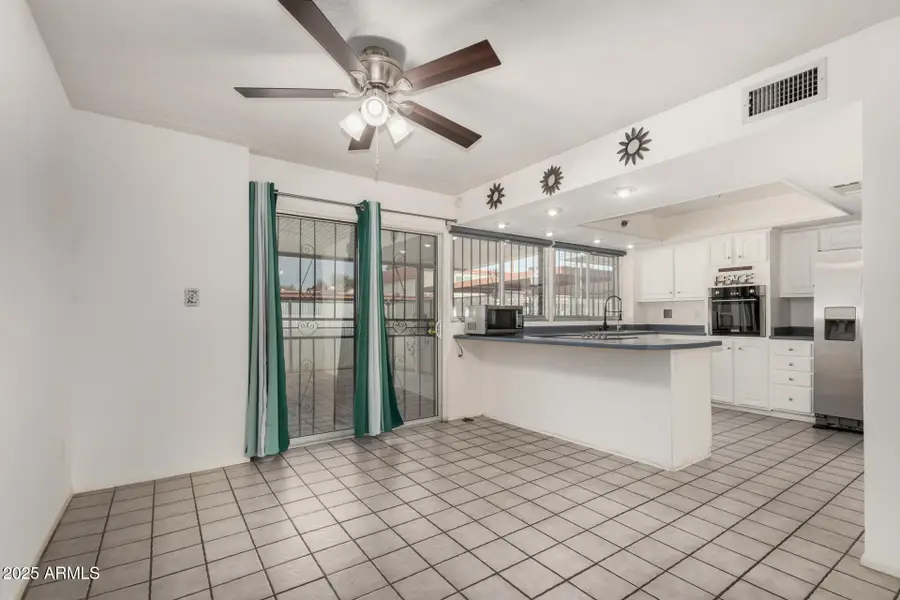 7883 N 49th Avenue, Glendale, AZ 85301 - Image #2