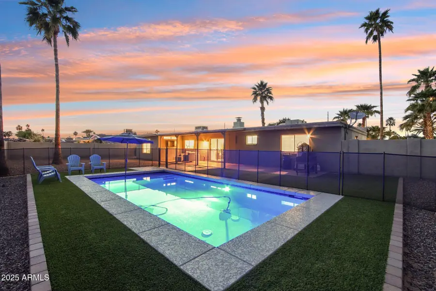 5119 E Shaw Butte Drive, Phoenix, AZ 85254 - Image #2