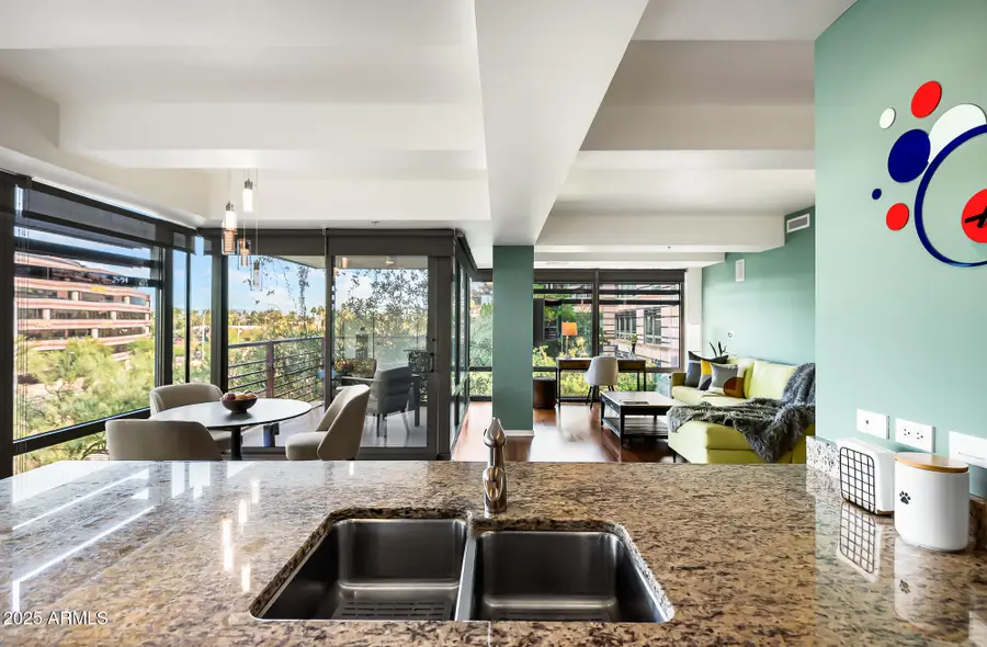 7131 E Rancho Vista Drive #4005, Scottsdale, AZ 85251 - Image #2