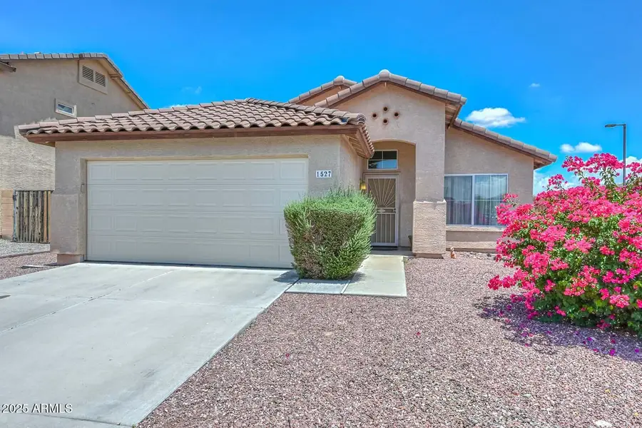 1527 S 219th Lane, Buckeye, AZ 85326 - Image #2