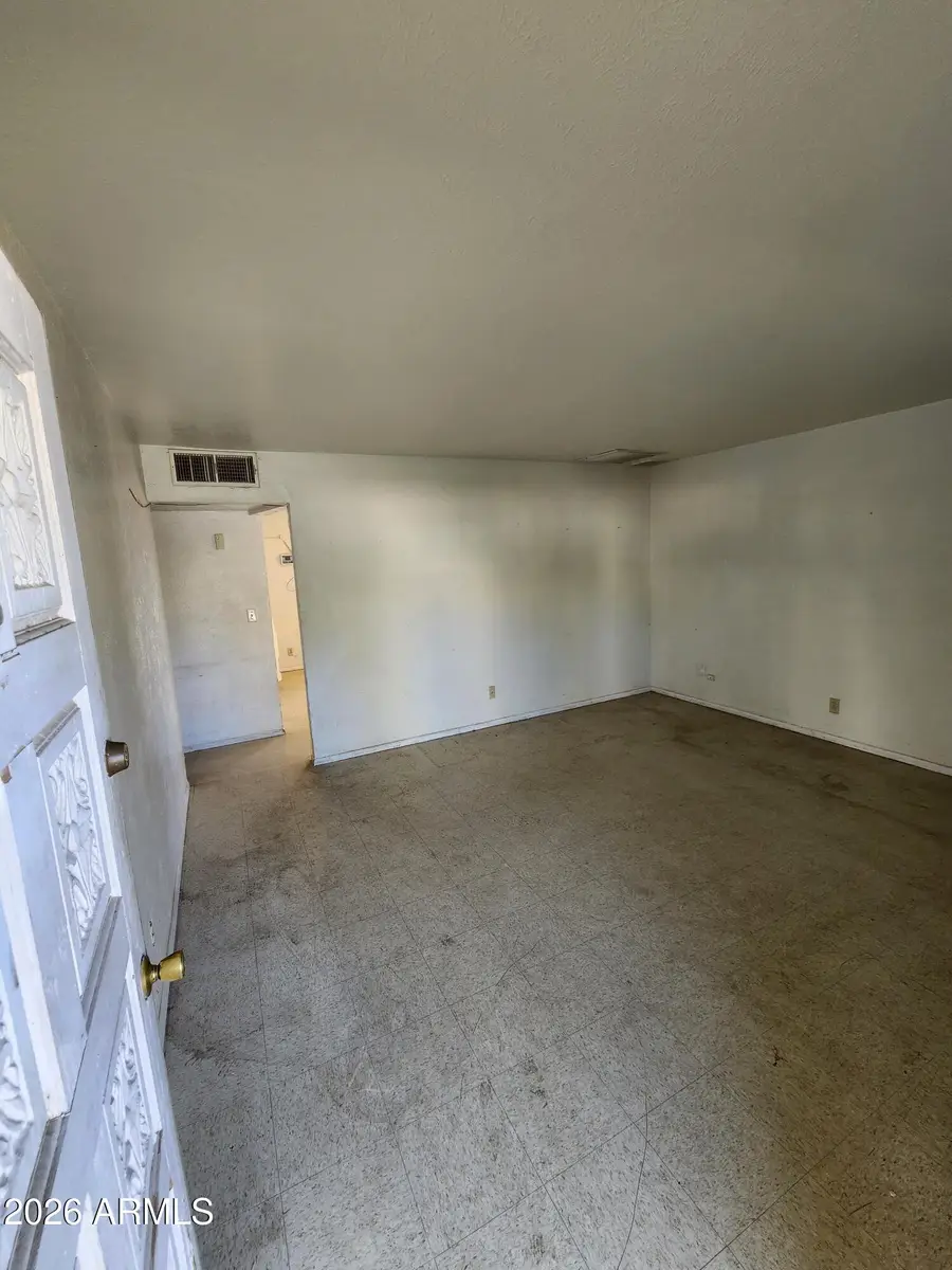 2929 W Sweetwater Avenue, Phoenix, AZ 85029 - Image #3