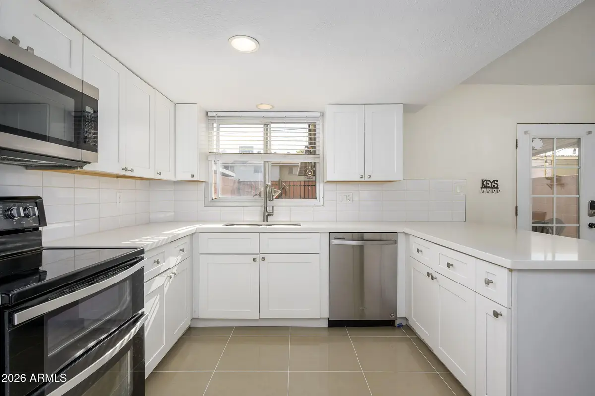 1665 W Hazelwood Street, Phoenix, AZ 85015 - Image #1