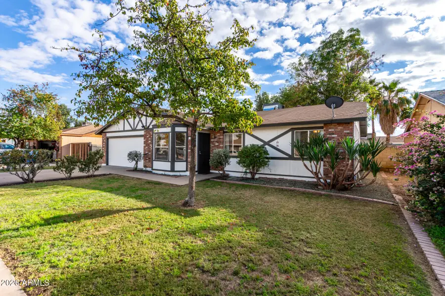 301 E Desert Lane, Gilbert, AZ 85234 - Image #2