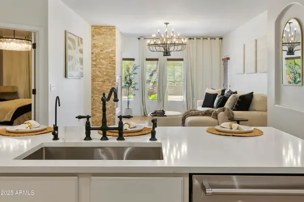 5350 E Deer Valley Drive #1418, Phoenix, AZ 85054