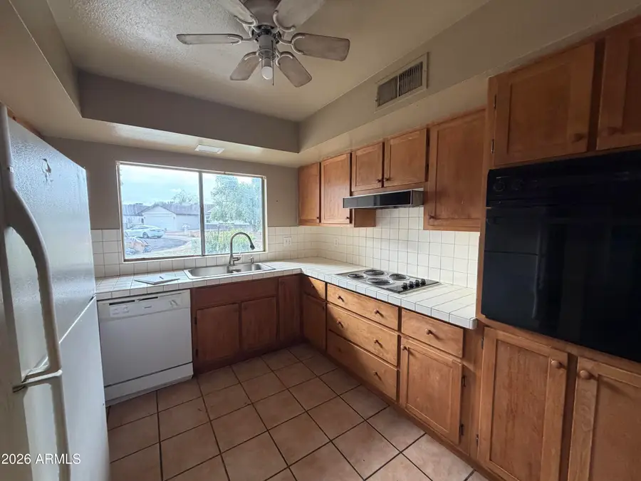 14653 N 64th Avenue, Glendale, AZ 85306 - Image #2