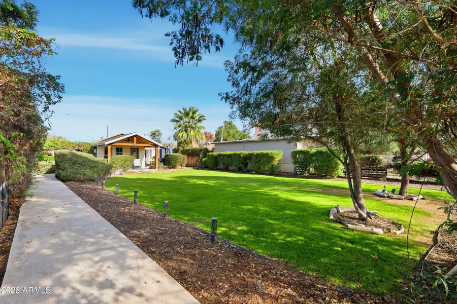 110 W Bruce Avenue, Gilbert, AZ 85233 - Image #2