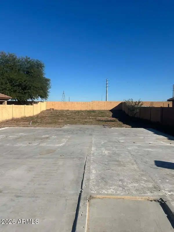 35057 N Karan Swiss Circle #26, San Tan Valley, AZ 85143