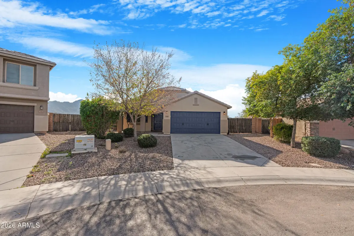 2315 E Hazeltine Way, Gilbert, AZ 85298 - Image #1