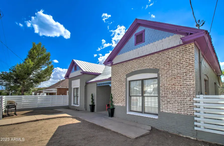 258 S Sutherland Street, Globe, AZ 85501 - Image #2