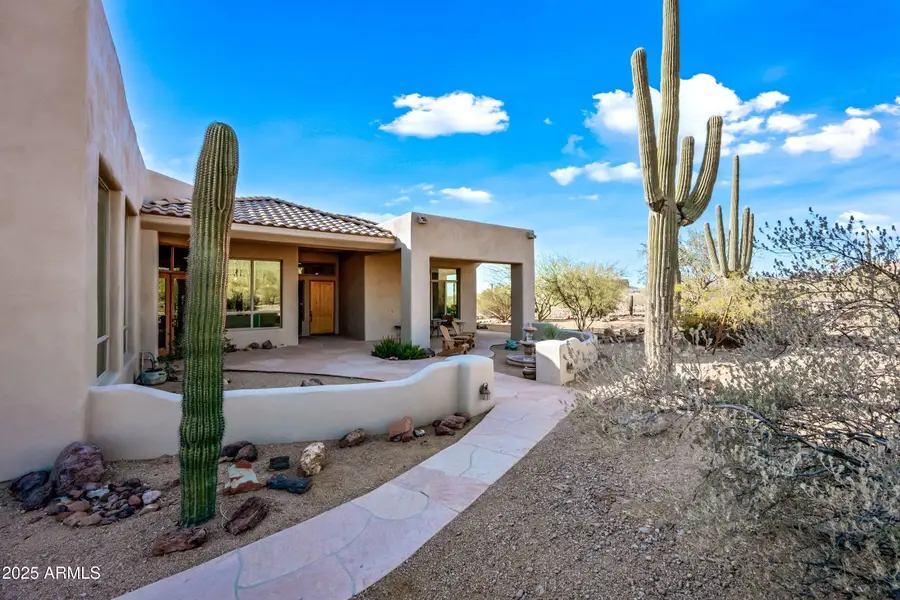 148 N La Barge Road, Apache Junction, AZ 85119 - Image #2