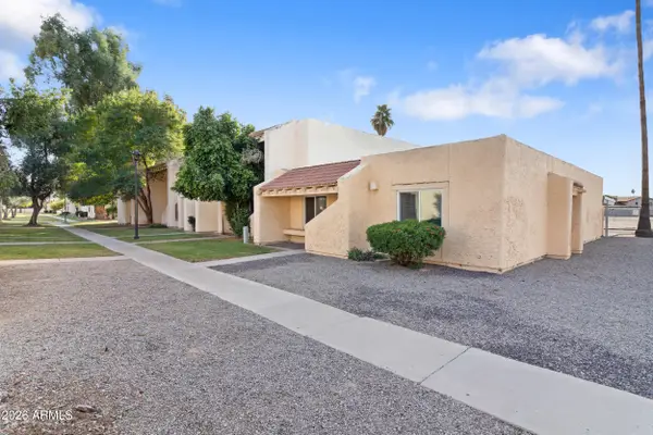 5745 N 44th Lane, Glendale, AZ 85301