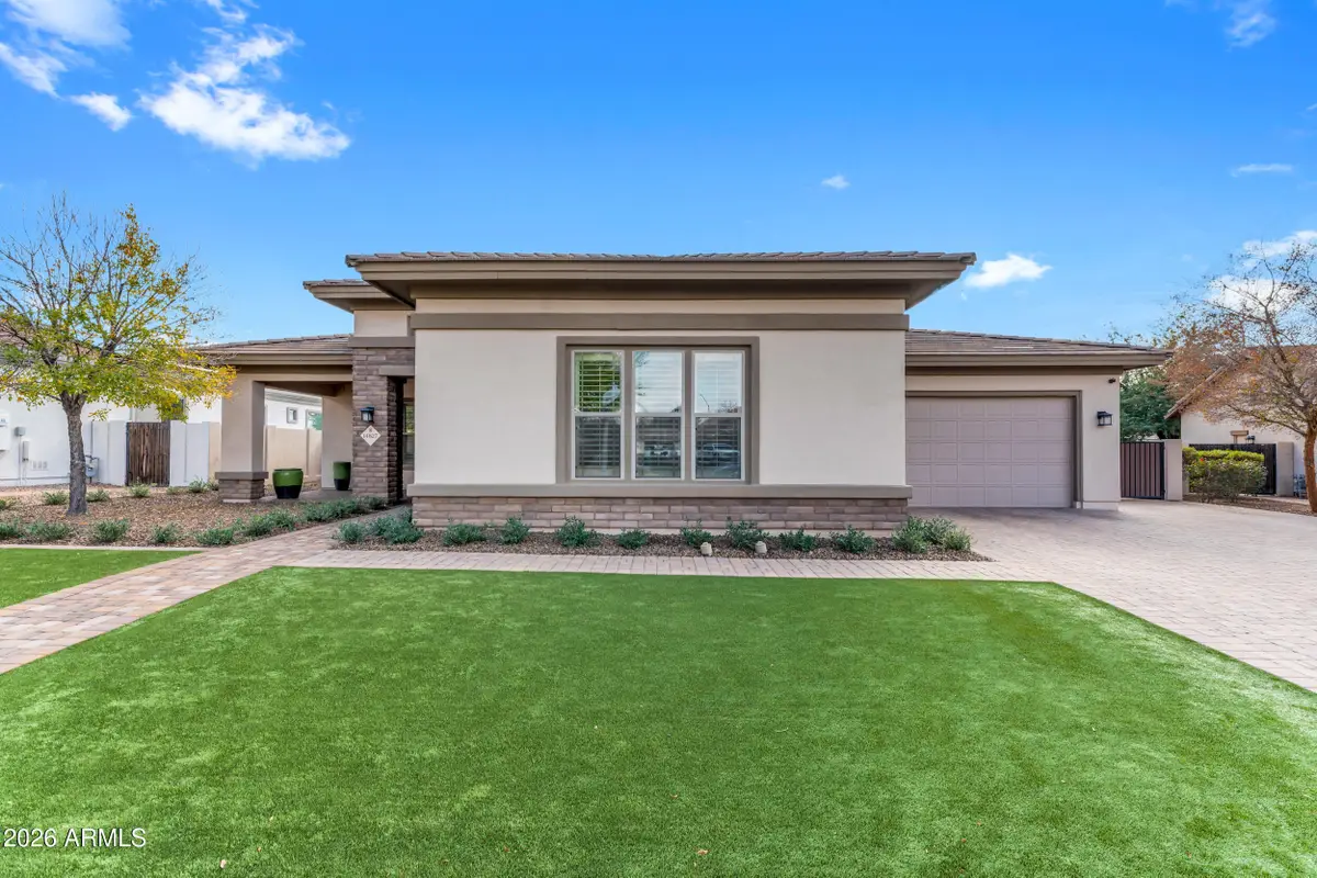 14827 W Escondido Drive N, Litchfield Park, AZ 85340 - Image #1