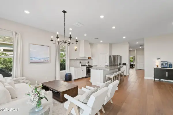 15662 W Smoketree Drive, Surprise, AZ 85387