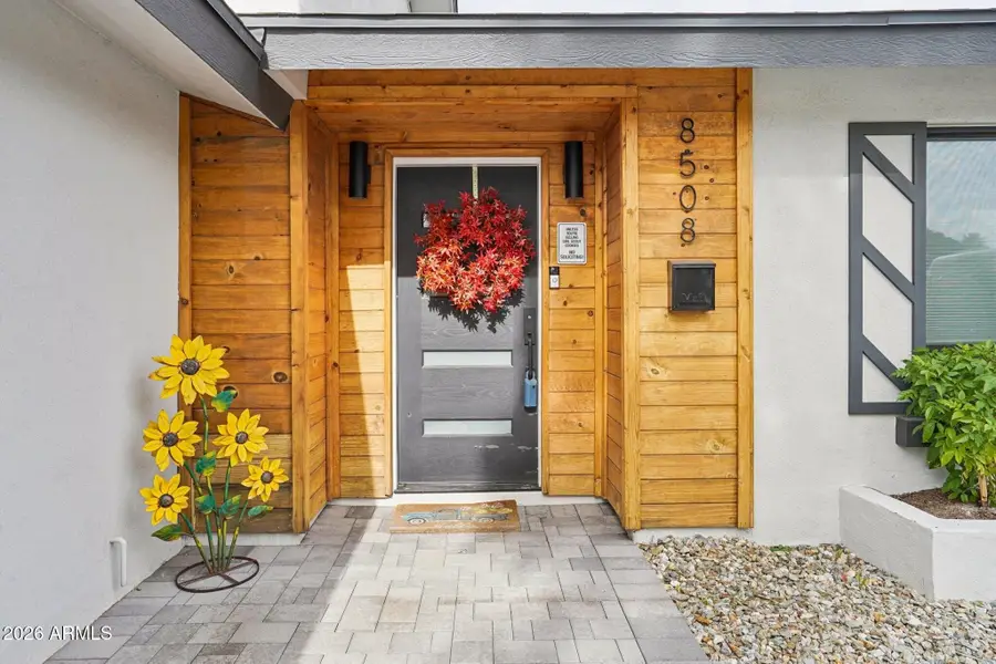 8508 E Laredo Lane, Scottsdale, AZ 85250 - Image #2