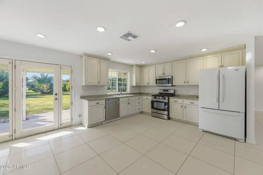 13839 E Morgan Drive, Gilbert, AZ 85295 - Image #2