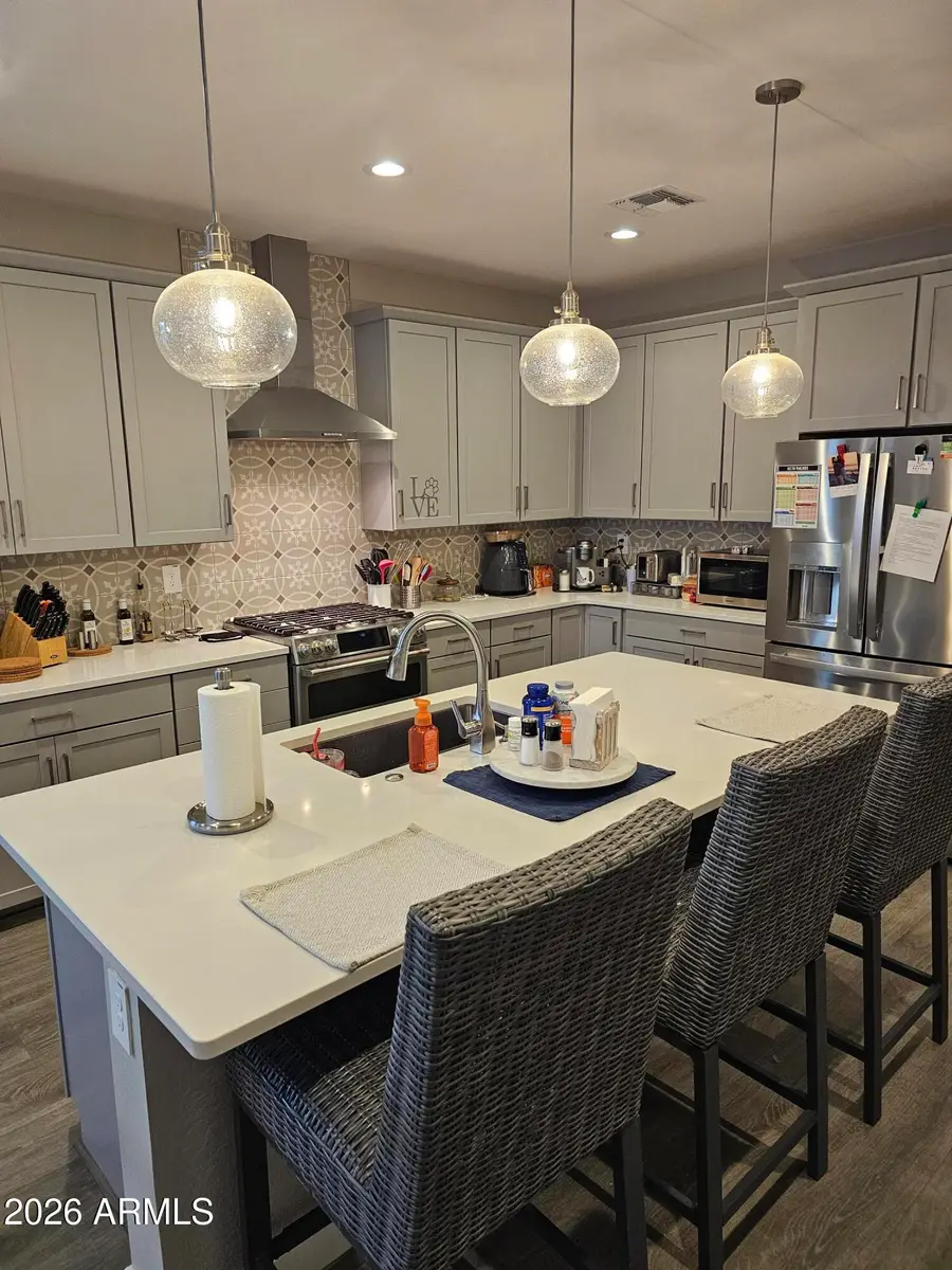 10768 W Kinderman Drive, Avondale, AZ 85323 - Image #2