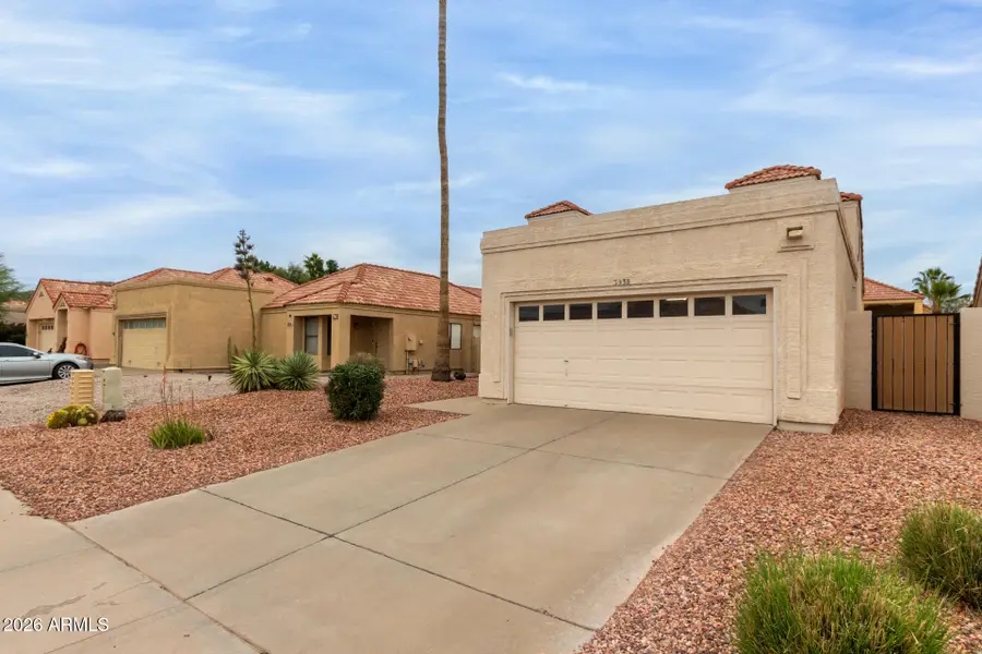 3938 E Graythorn Street, Phoenix, AZ 85044 - Image #3