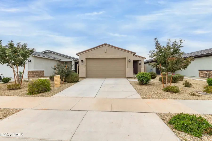 17334 W Via De Luna Drive, Surprise, AZ 85387 - Image #2