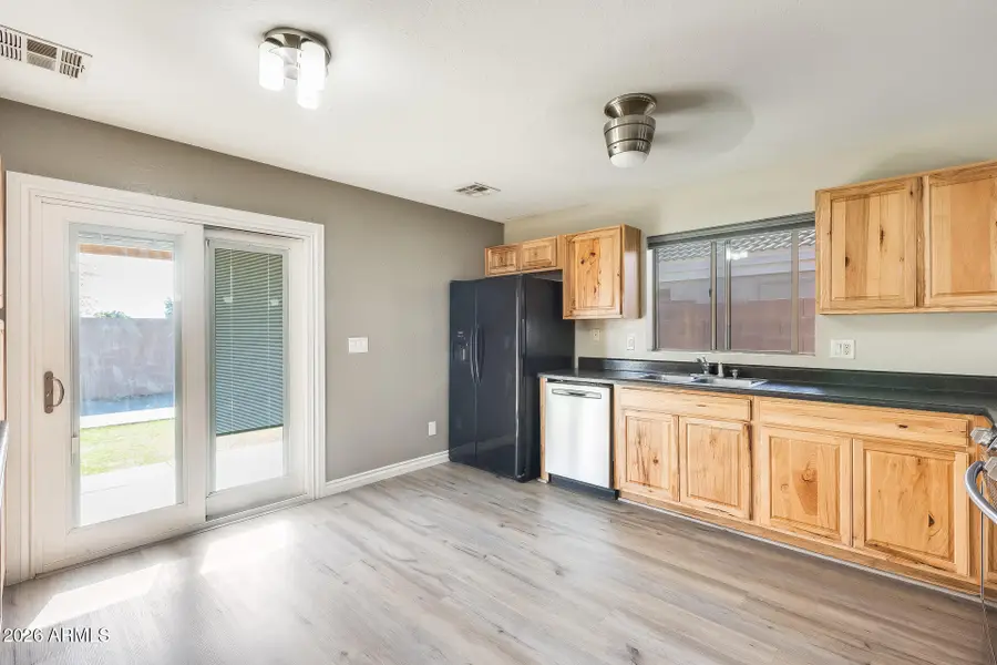 23189 W Ashleigh Marie Drive, Buckeye, AZ 85326 - Image #2