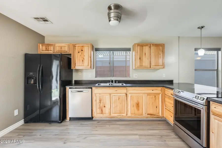 23189 W Ashleigh Marie Drive, Buckeye, AZ 85326 - Image #3