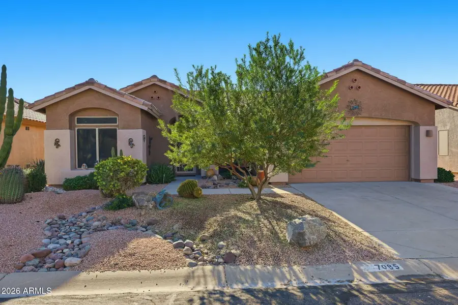 7085 E Desert Spoon Lane, Gold Canyon, AZ 85118 - Image #2