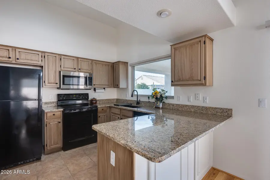 13942 W Santee Way, Surprise, AZ 85374 - Image #3