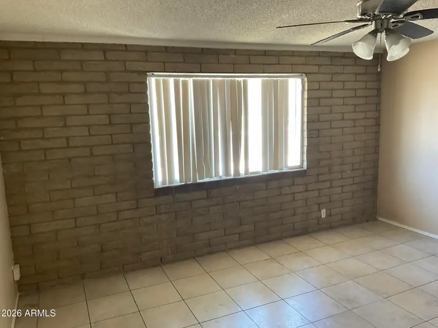 7534 N 48th Avenue, Glendale, AZ 85301 - Image #3