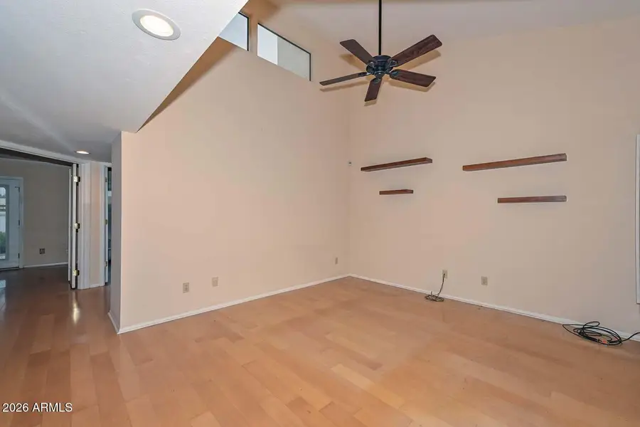 9219 N 47th Drive, Glendale, AZ 85302 - Image #2