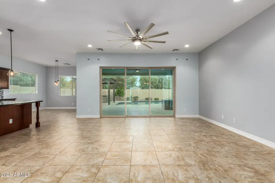 5283 S Joshua Tree Lane, Gilbert, AZ 85298 - Image #2