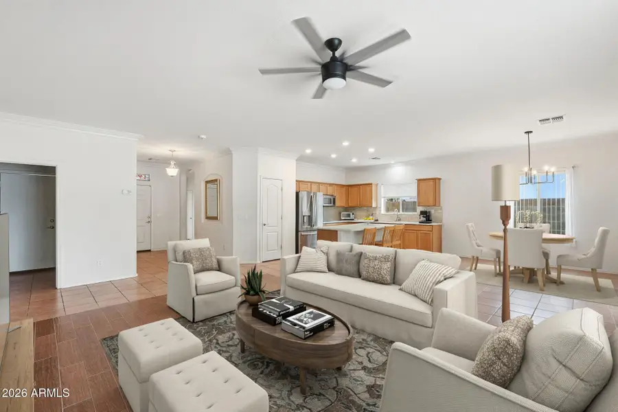 17862 W Caribbean Lane, Surprise, AZ 85388 - Image #2