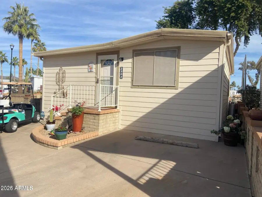 2302 S Seminole Drive #302, Apache Junction, AZ 85119 - Image #2