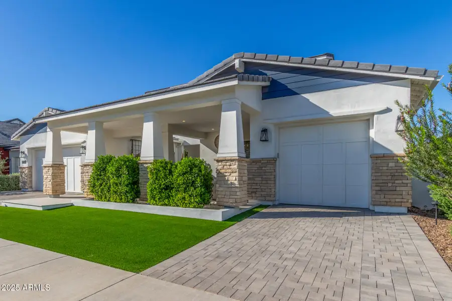 17336 W Crawfordsville Drive, Surprise, AZ 85388 - Image #2