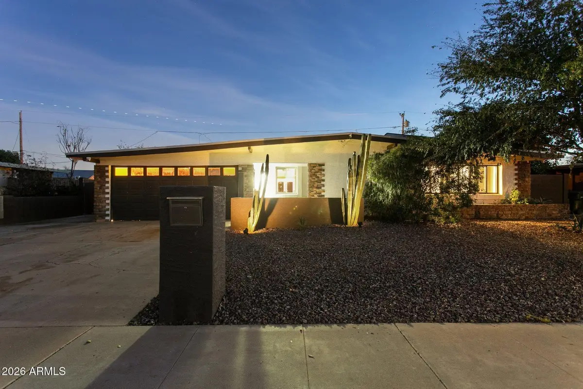 3725 E Paradise Drive, Phoenix, AZ 85028 - Image #1