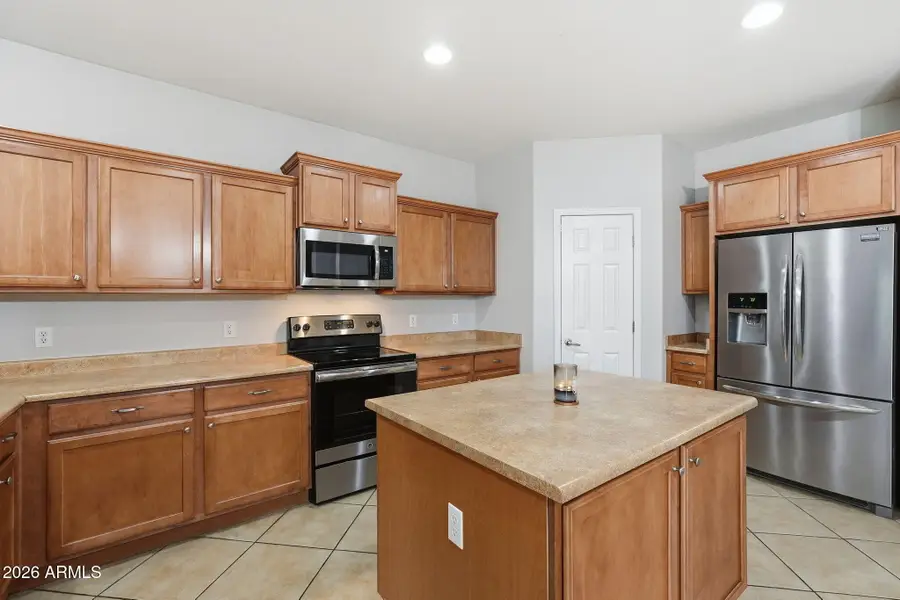 9404 N 186th Lane, Waddell, AZ 85355 - Image #3