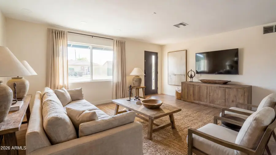 2232 W San Miguel Avenue, Phoenix, AZ 85015 - Image #3